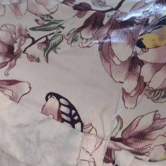 H&M bundle lot 3 booty shorts size 2 blue floral mauve pink floral yellow birds - Picture 14 of 14